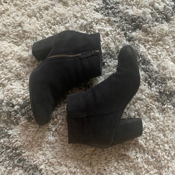 BP. 'Trolley' Bootie Black Leather - Picture 2 of 13